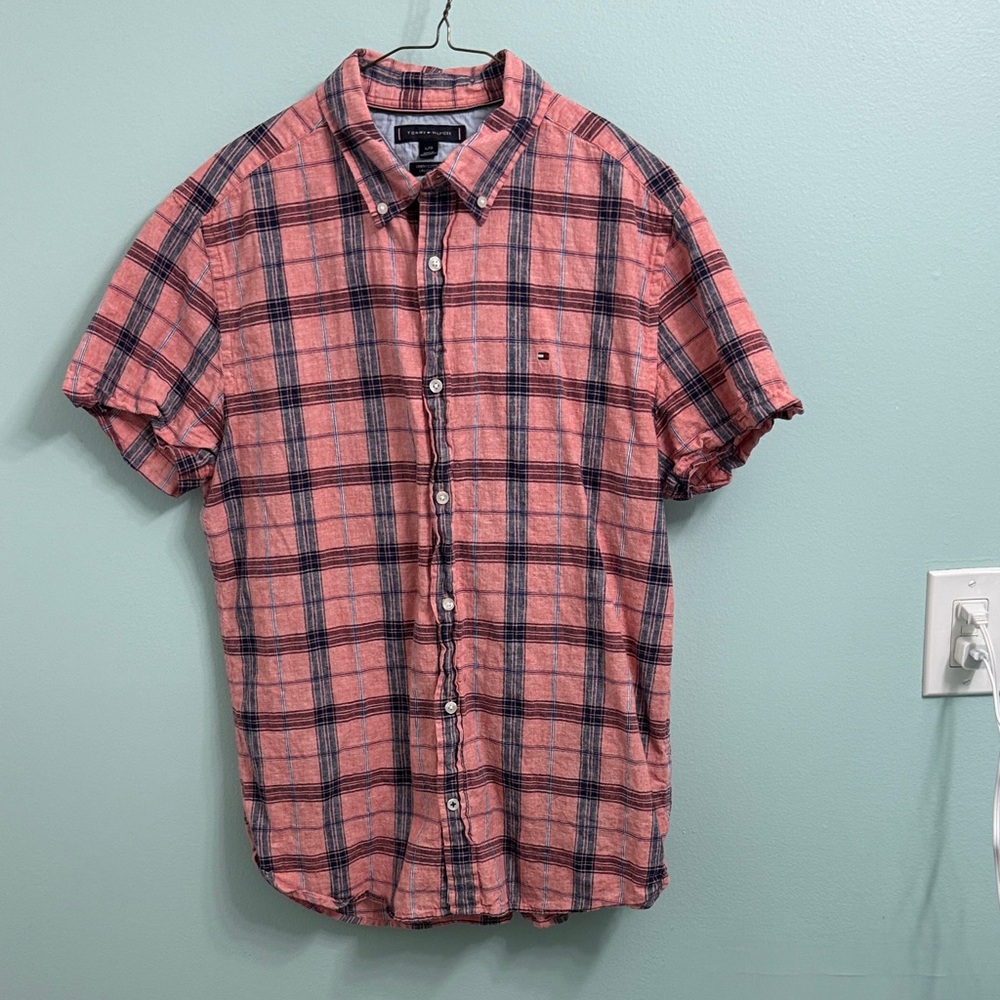Tommy Hilfiger Men's Pink and Blue Plaid Shirt